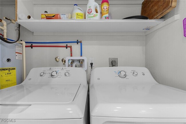 Building Photo - 1714 Bikini Ct