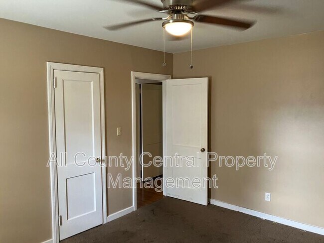 Primary Photo - 520 Belcher Dr