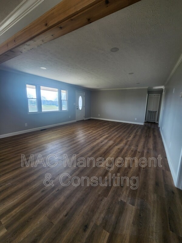 Building Photo - 4680 S Grundy Quarles Hwy