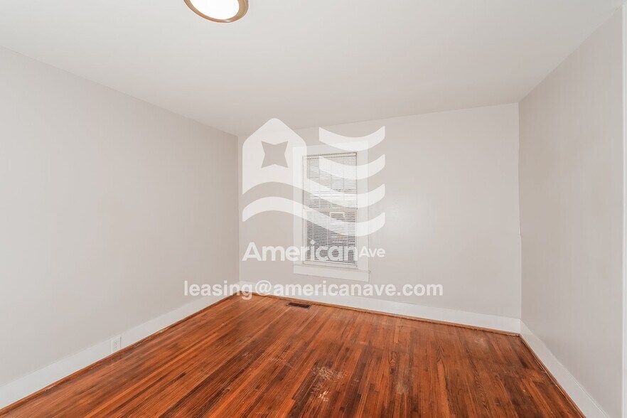 Building Photo - 1220 Ford Ave