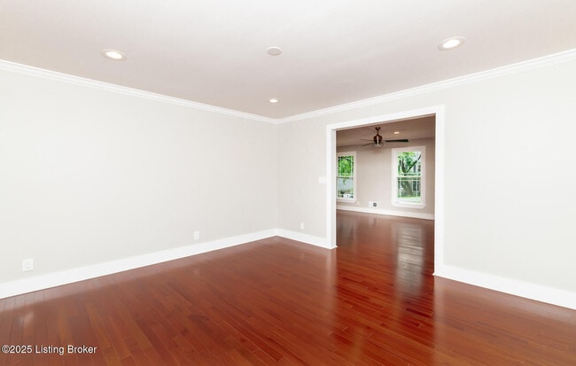 Building Photo - 7110 Fox Harbor Rd