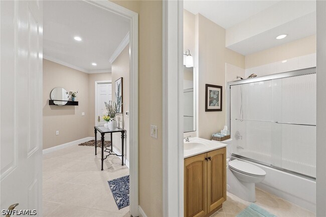 Building Photo - 9243 Tesoro Ln