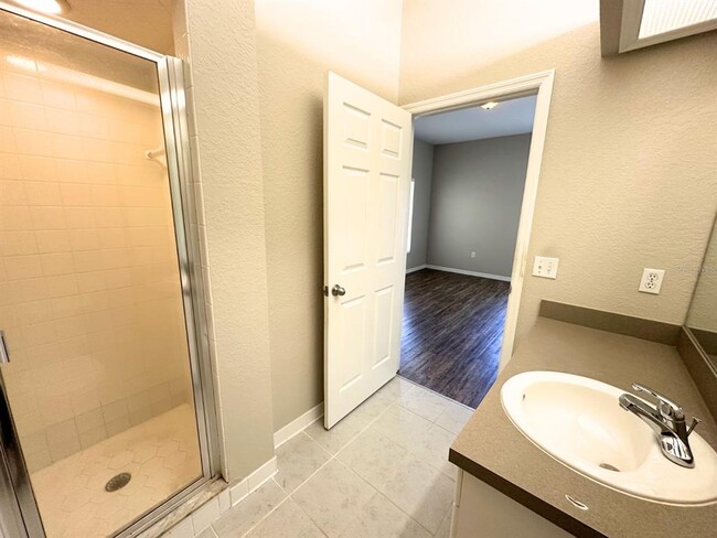 Building Photo - 1005 Eagle Pond Dr