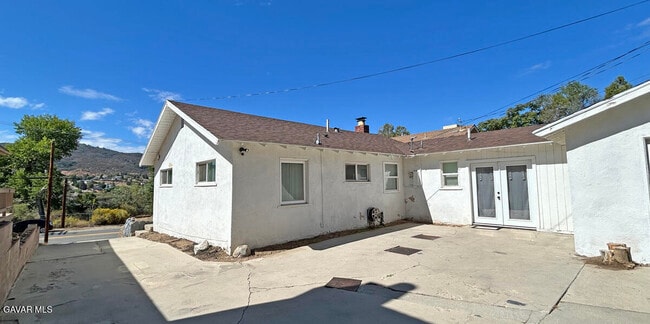 Building Photo - 14971 Elizabeth Lake Rd