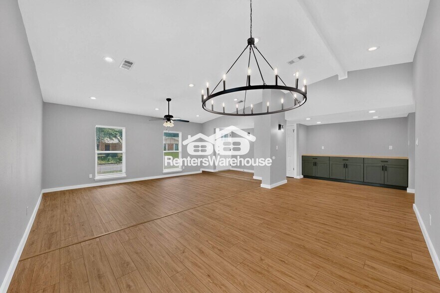 Building Photo - 4413 Campion Ln
