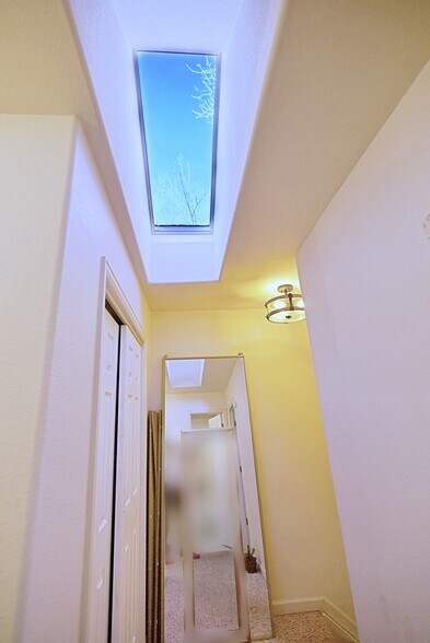sky light on 2nd floor hallway (by large linen closet) - 903 Terry St