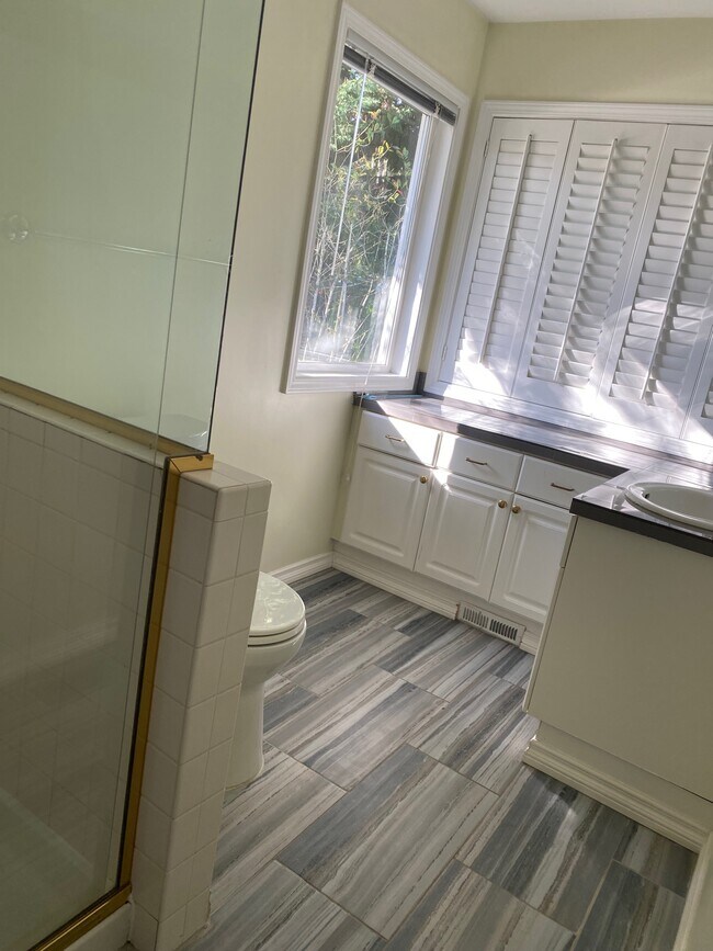 Building Photo - 7323 Old Redmond Rd