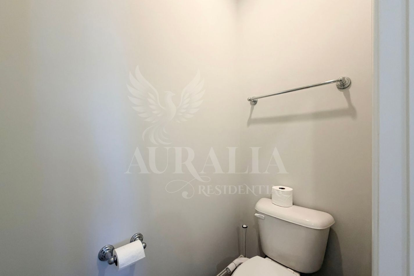 Building Photo - 1306 Farm Pond Trl