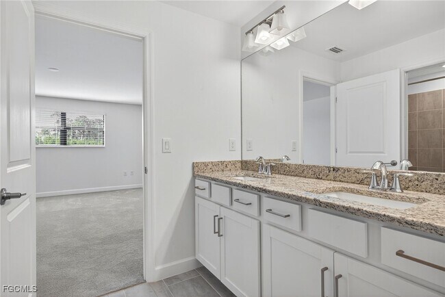 Building Photo - 11484 Canopy Loop