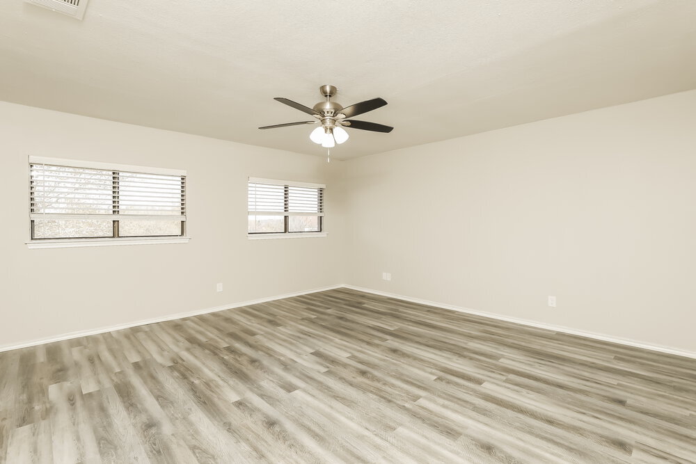 Building Photo - 8151 Cheryl Meadow Dr