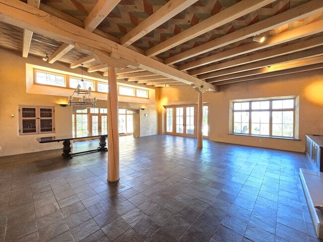 Building Photo - 3876 Old Santa Fe Trail