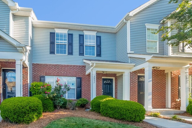 Building Photo - 2857 Summergrove Ct