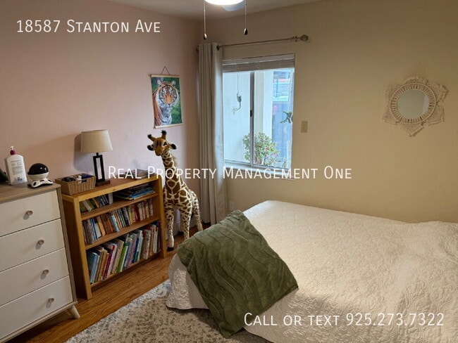 Building Photo - 18587 Stanton Ave