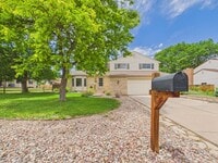 Building Photo - Gorgeous Home in Centennial!