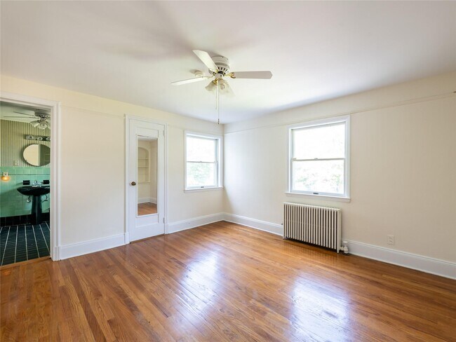 Building Photo - 91 Pickwick Rd