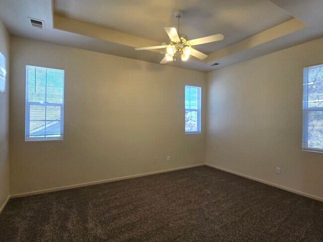 Building Photo - Beautiful South Reno Home in Gated Community