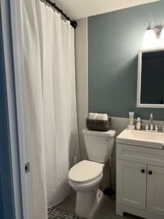 Building Photo - 503 E Columbus Dr