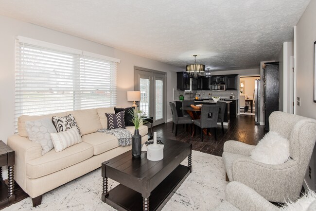 Building Photo - 1902 Cheyenne Dr