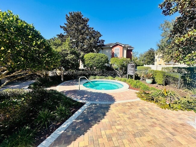 Building Photo - 10075 Gate Pkwy N