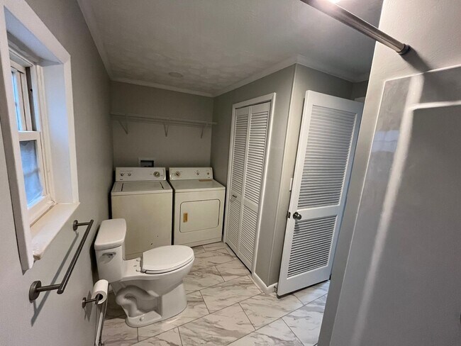 Building Photo - 1 Bedroom 1 Bath Home located in Baileyton, TN