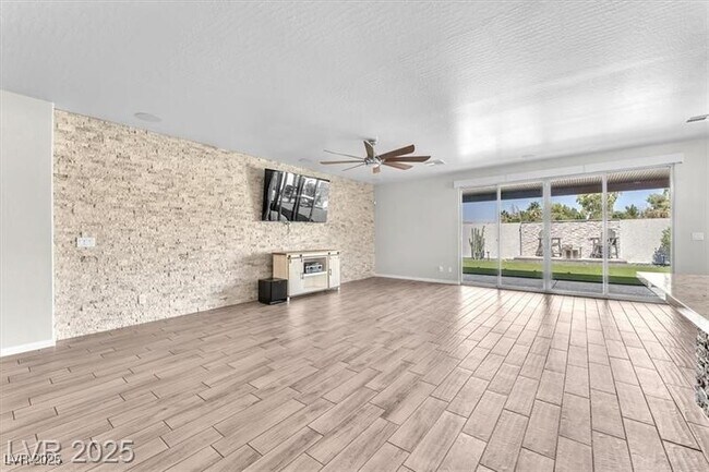 Building Photo - 232 Star Ruby Ct