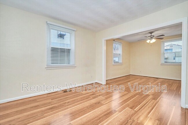 Building Photo - 3502 Commonwealth Ave