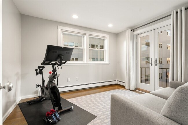 Building Photo - 203 St Botolph St