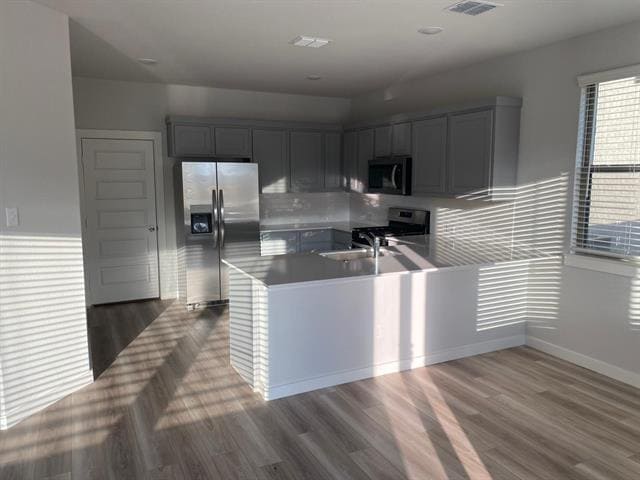 Building Photo - 2830 Robertson Wy