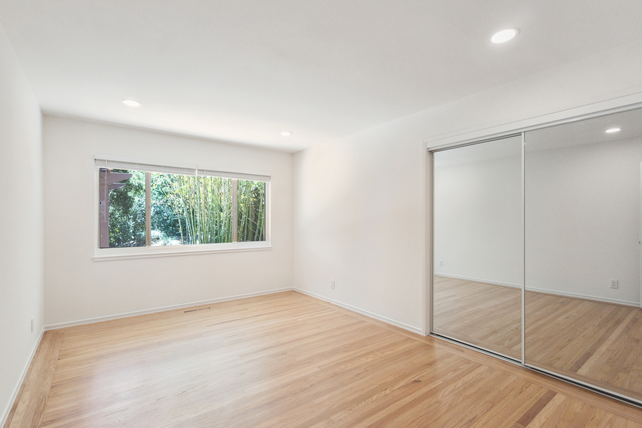 Building Photo - 26530 Conejo Ct