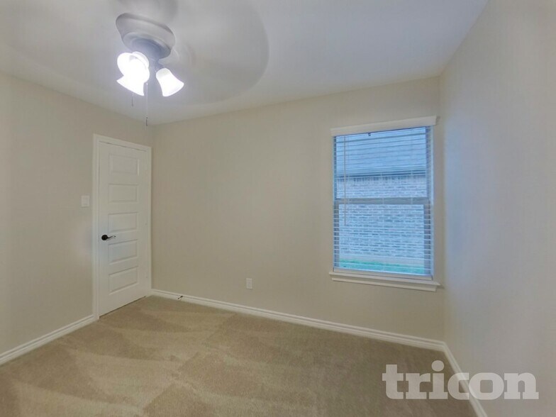 Building Photo - 4212 Ambergate Dr