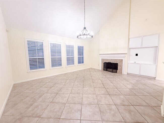 Building Photo - 79 W Shale Creek Cir