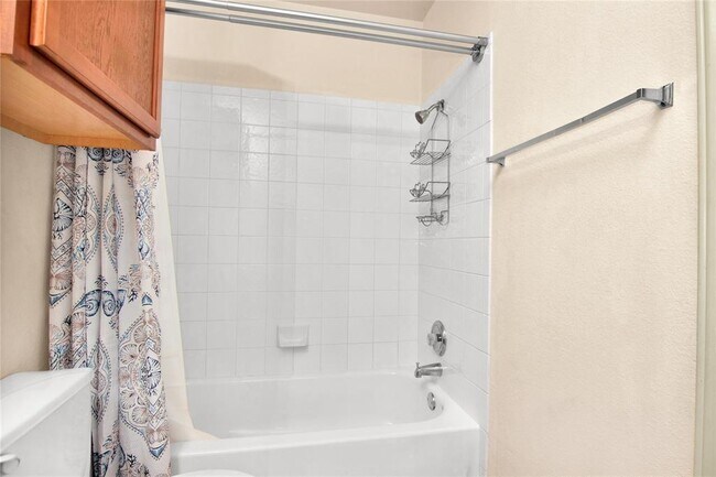 Building Photo - 14416 Lewis Carroll Ln