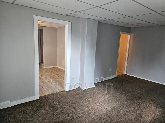 Building Photo - 107 Titus Ave