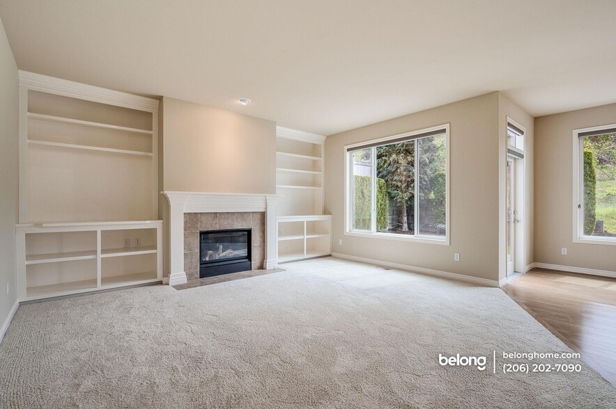 Building Photo - 1137 S 36th Pl