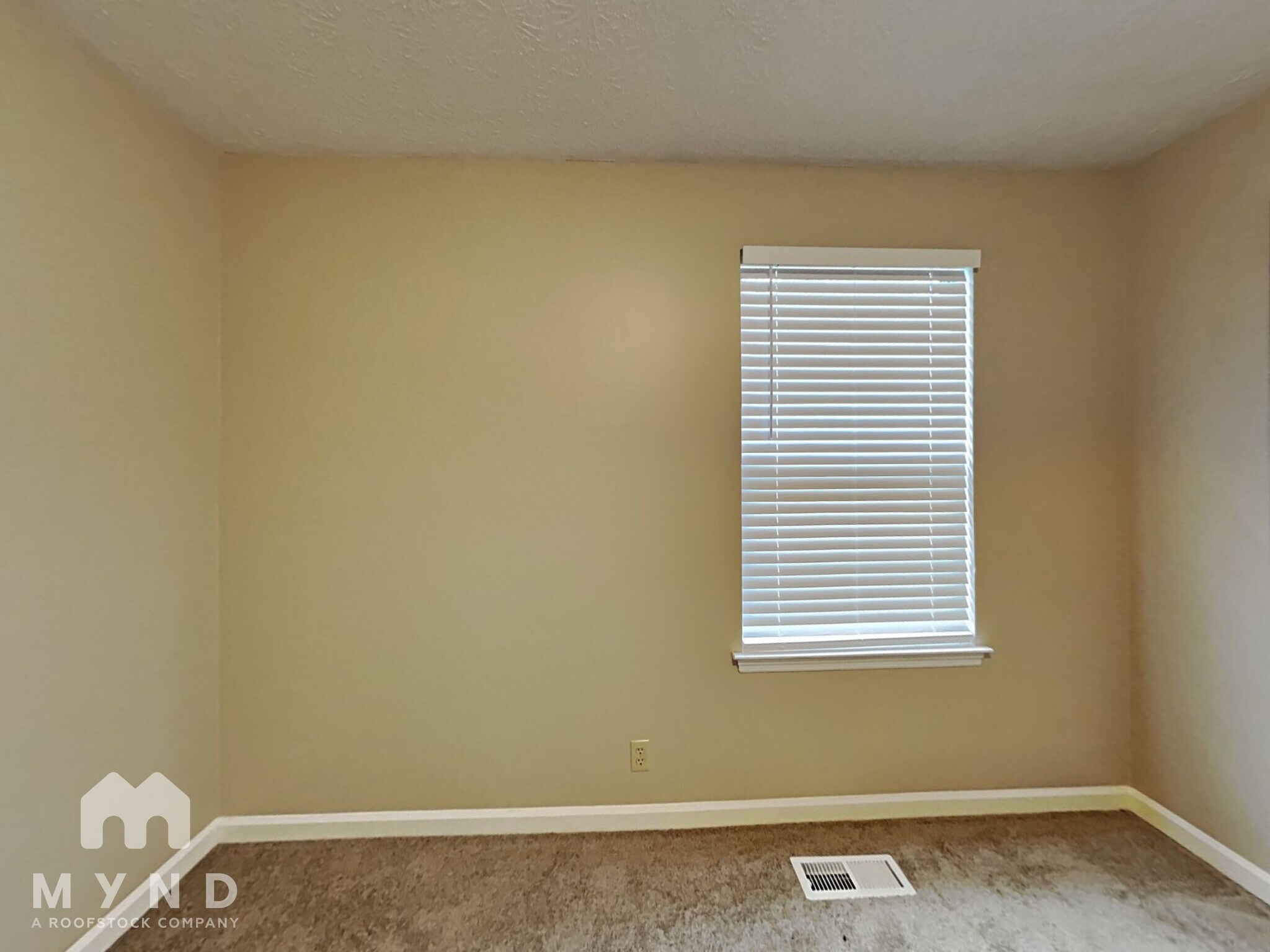 Building Photo - 305 Burlwood Ct
