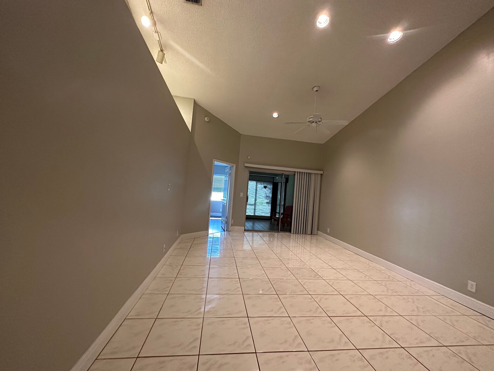 Living area - 6016 NW 91st Way