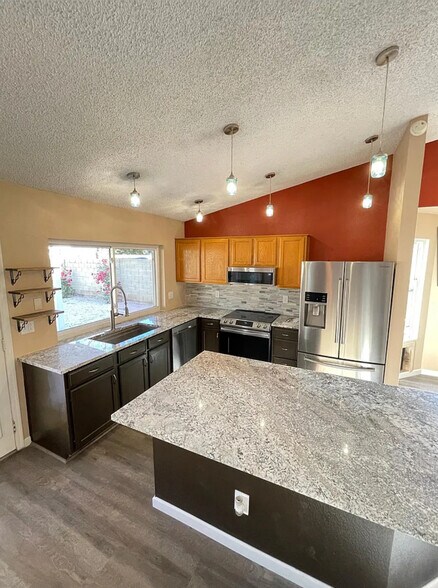 Building Photo - 4614 W Kitty Hawk
