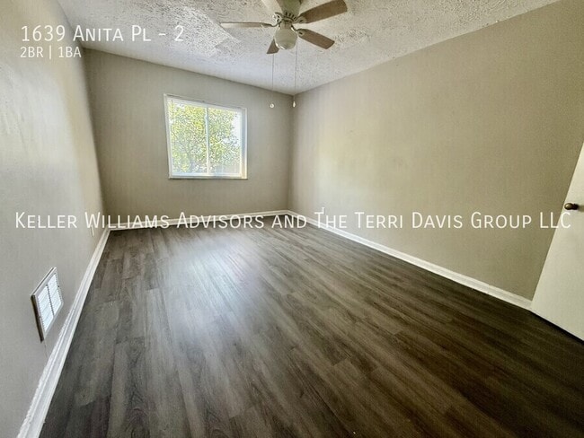 Building Photo - 1639 Anita Pl