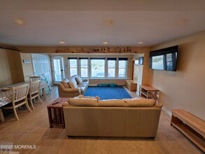 Building Photo - 37 Dune Terrace