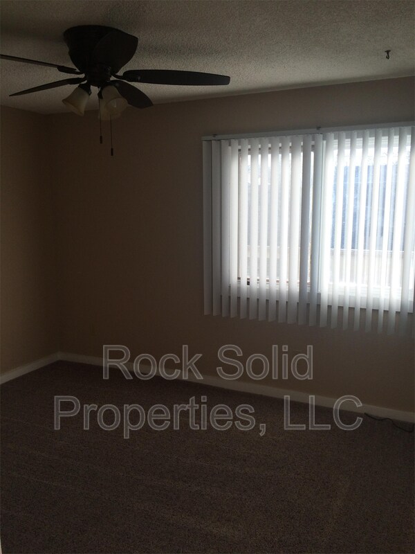 Building Photo - 3061 Reed Ave
