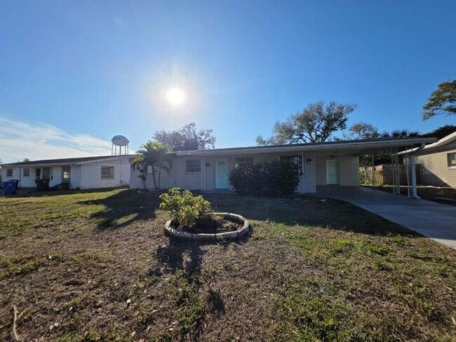 Building Photo - 1506 18th St W