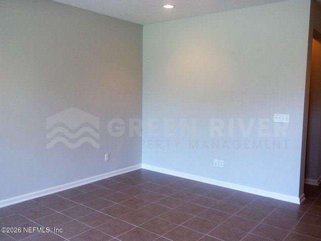 Building Photo - 503 Richmond Dr