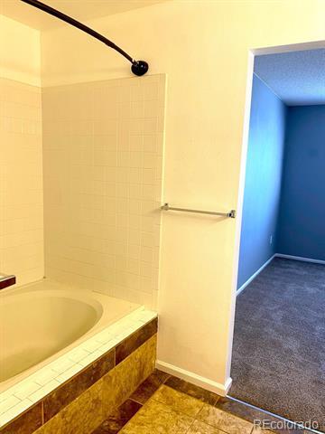 Building Photo - 4826 Collinsville Pl
