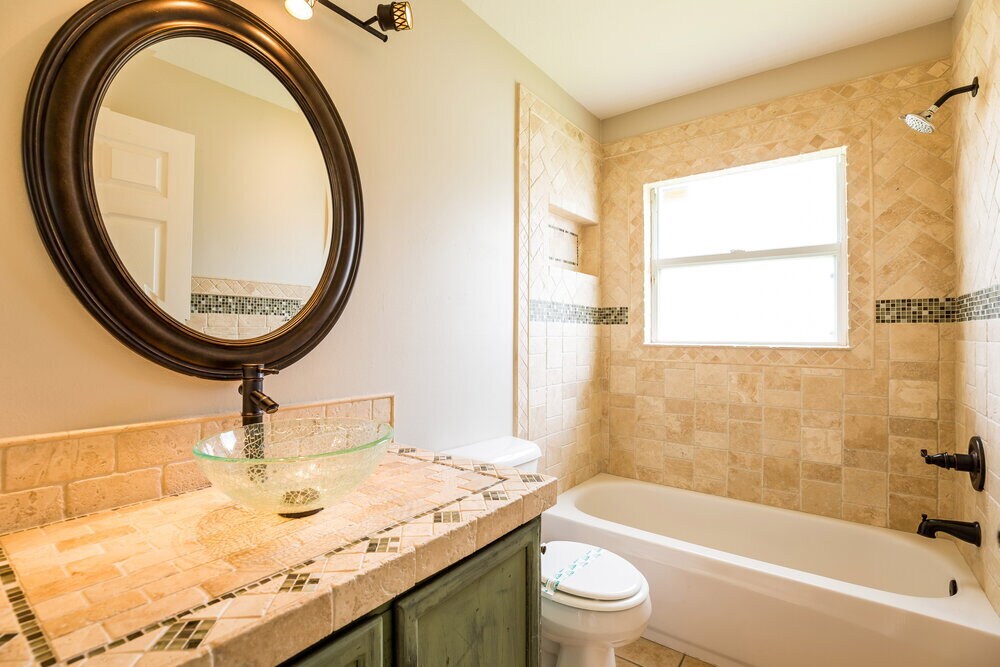 Building Photo - 2041 Bobtail Dr