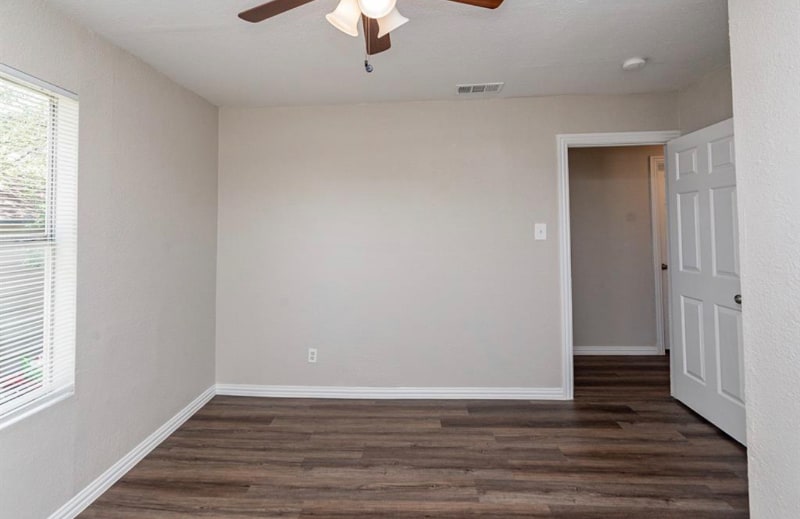 Building Photo - 5633 Curzon Ave