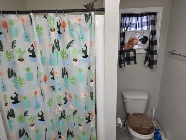 Building Photo - 950 8th St