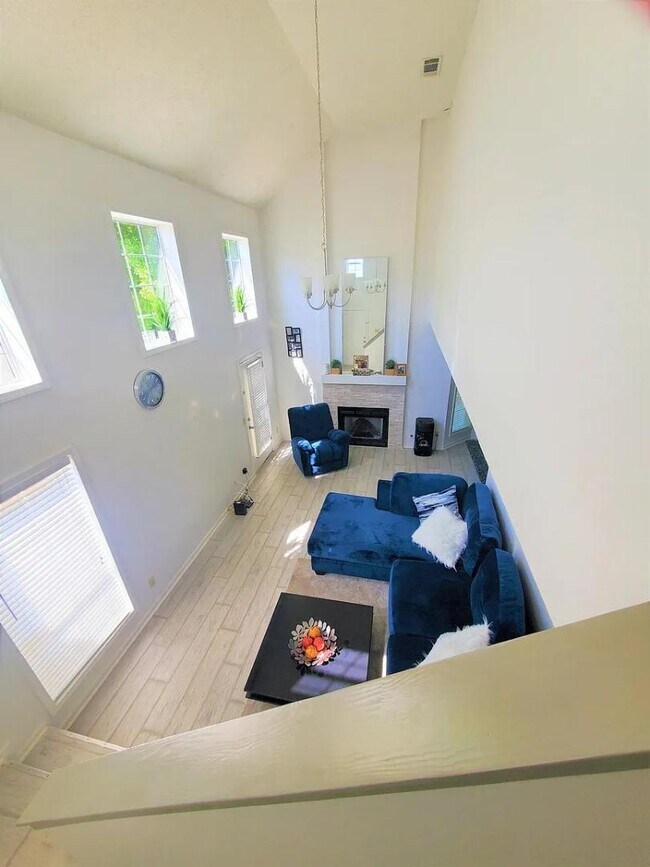 Building Photo - 2990 Barnwood Crossing NW