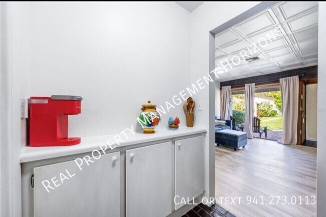 Building Photo - 3523 Longmeadow