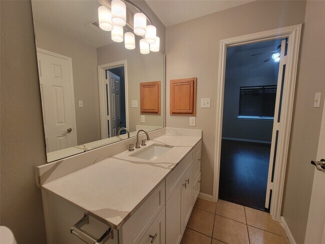 Building Photo - 8935 Windfern Trace Dr