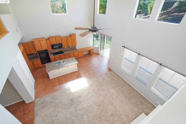Building Photo - 2765 St Andrews Dr
